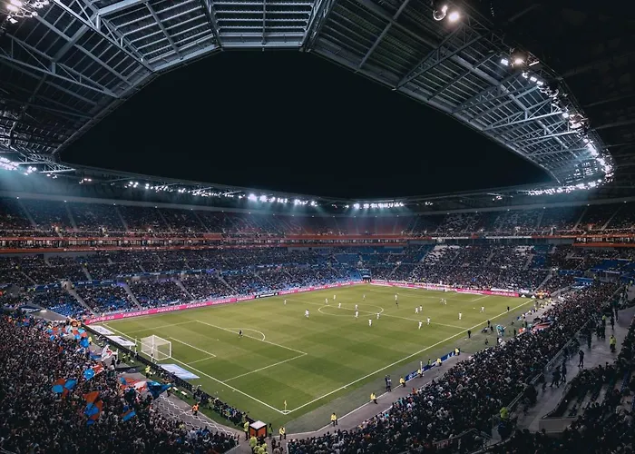 Du Parc Des Tilleuls De 82 M2 Pkg Free Lyon
