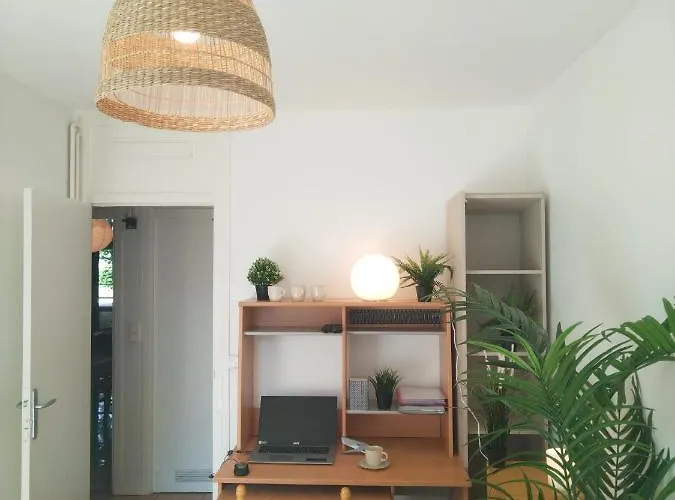 Apartamento Du Parc Des Tilleuls De 82 M2 Pkg Free *